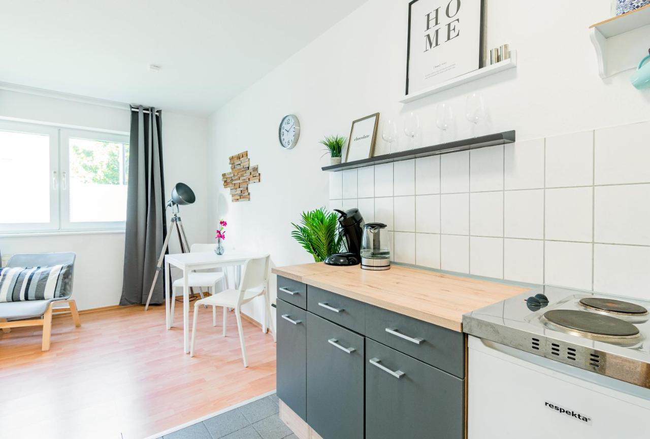 Helles Apartment In Top-Lage Mit Parkplatz Magdeburgo Exterior foto